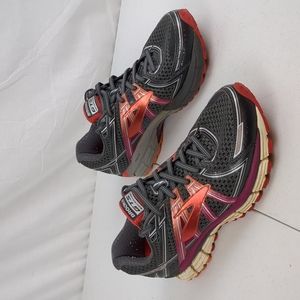 Brooks Adrenaline GTS17 Women's Athletic Shoes Size 9.5D Wide